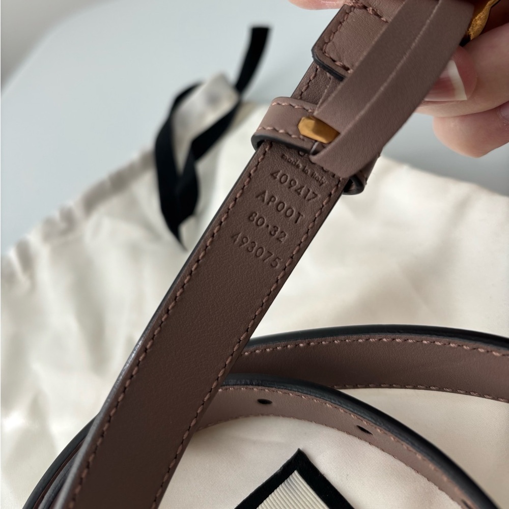 Gucci Brown Leather Belt with Gold Double G Buckle - Picture 8 of 8